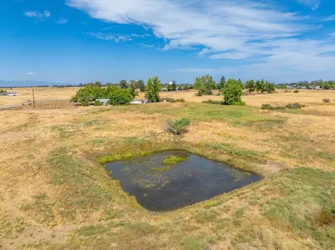 View/Area - 20050 Plains Dr, Red Bluff, CA 96080 photo 12 of 14