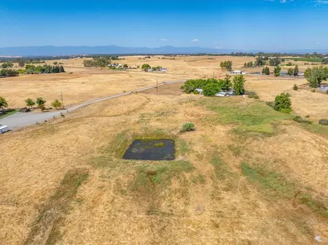 View/Area - 20050 Plains Dr, Red Bluff, CA 96080 photo 11 of 14