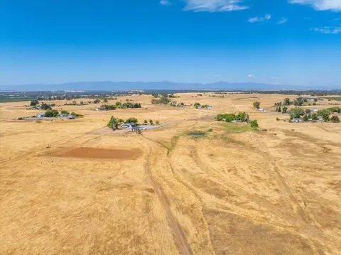 View/Area - 20050 Plains Dr, Red Bluff, CA 96080 photo 10 of 14