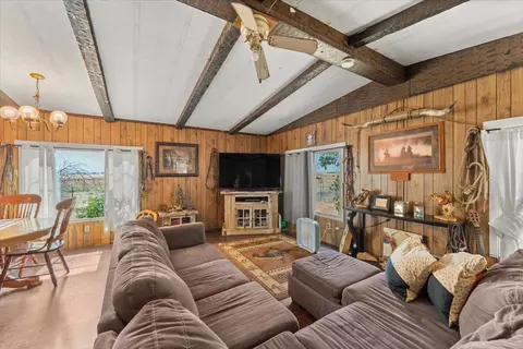 Living - 20050 Plains Dr, Red Bluff, CA 96080 photo 3 of 5