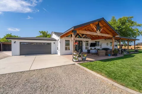 Exterior - 20050 Plains Dr, Red Bluff, CA 96080 photo 4 of 56