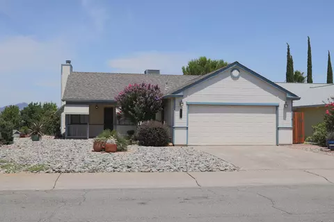 1508 Whistling Dr, Redding, CA 96003 photo 4