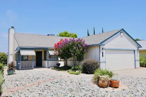 1508 Whistling Dr, Redding, CA 96003 photo 1