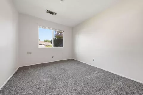 7089 Hermosa Way, Redding, CA 96002 photo 18