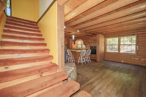 Entry Way - 691 Lost Bridge Rd, Lewiston, CA 96052 photo 2 of 5
