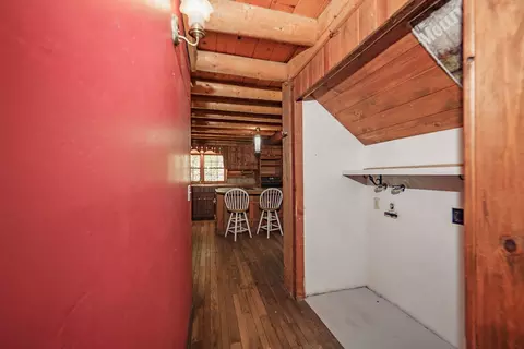 Entry Way - 691 Lost Bridge Rd, Lewiston, CA 96052 photo 1 of 5