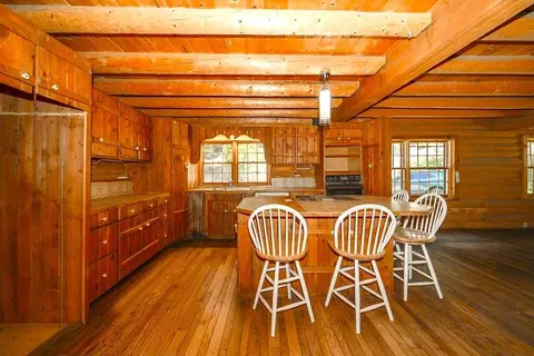 Kitchen - 691 Lost Bridge Rd, Lewiston, CA 96052 photo 3 of 5