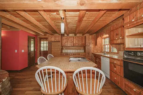 Kitchen - 691 Lost Bridge Rd, Lewiston, CA 96052 photo 2 of 5
