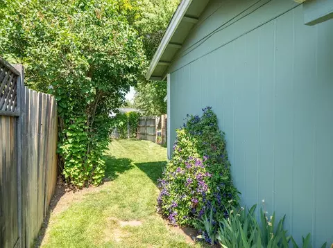 37255 Carson St, Burney, CA 96013 photo 43
