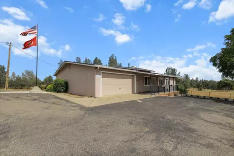 Exterior - 2087977 State Highway 299, Redding, CA 96003 photo 2 of 21