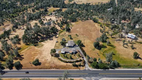 View/Area - 2087977 State Highway 299, Redding, CA 96003 photo 11 of 12