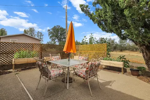 Exterior - 2087977 State Highway 299, Redding, CA 96003 photo 16 of 21