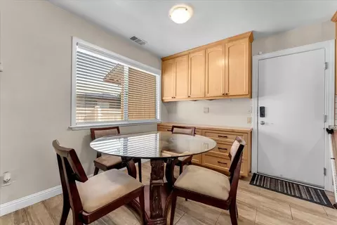 Dining - 3594 Echo Rd, Redding, CA 96002 photo 1 of 2