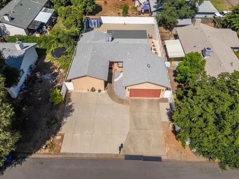 View/Area - 3594 Echo Rd, Redding, CA 96002 photo 1 of 12