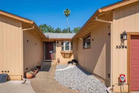 Exterior - 3594 Echo Rd, Redding, CA 96002 photo 8 of 18