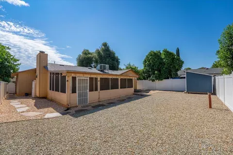 Exterior - 3594 Echo Rd, Redding, CA 96002 photo 12 of 18