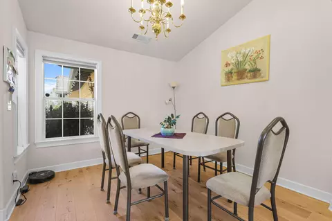Dining - 2668 Dawnridge Dr, Redding, CA 96001 photo 1 of 3