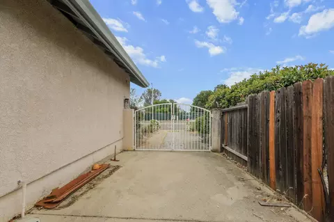Exterior - 2668 Dawnridge Dr, Redding, CA 96001 photo 15 of 15