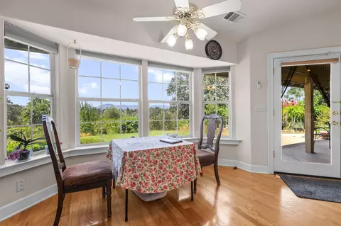Dining - 2668 Dawnridge Dr, Redding, CA 96001 photo 3 of 3
