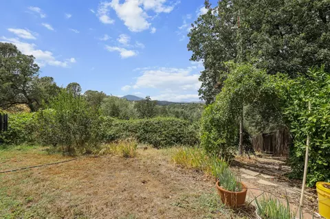 Exterior - 2668 Dawnridge Dr, Redding, CA 96001 photo 11 of 15