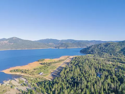 View/Area - 320 Airport Rd, Trinity Center, CA 96091 photo 1 of 1