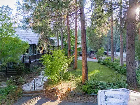 Exterior - 320 Airport Rd, Trinity Center, CA 96091 photo 3 of 23