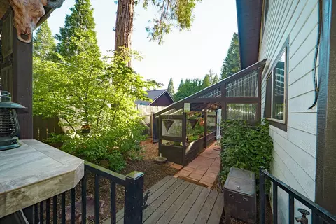 Exterior - 320 Airport Rd, Trinity Center, CA 96091 photo 16 of 23