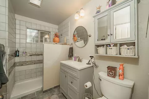 Bath - 320 Airport Rd, Trinity Center, CA 96091 photo 4 of 7