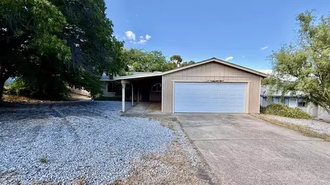 1026 Moss Creek Rd, Redding, CA 96003