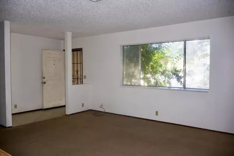Living - 1026 Moss Creek Rd, Redding, CA 96003 photo 1 of 4