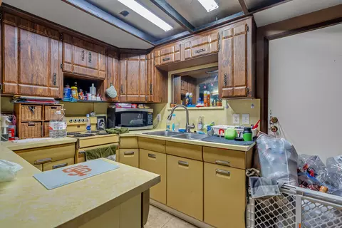 2010 Athens Ave, Redding, CA 96001 photo 34