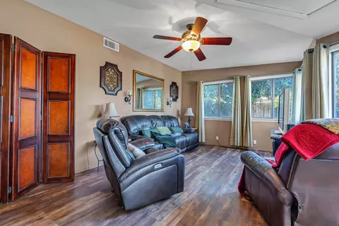 2010 Athens Ave, Redding, CA 96001 photo 10
