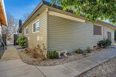 2010 Athens Ave, Redding, CA 96001 photo 28