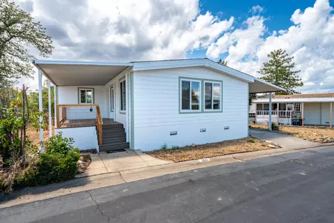 360 Sapwood Dr, Redding, CA 96003