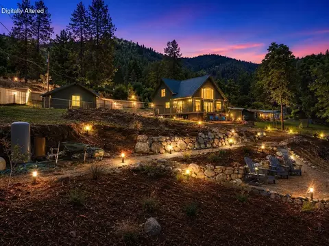 291 Thistle Ln, Lewiston, CA 96052