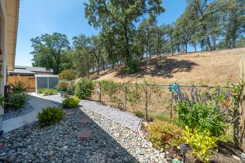 Exterior - 302 Mammoth Path, Redding, CA 96003 photo 6 of 15