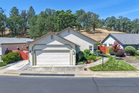Exterior - 302 Mammoth Path, Redding, CA 96003 photo 1 of 15