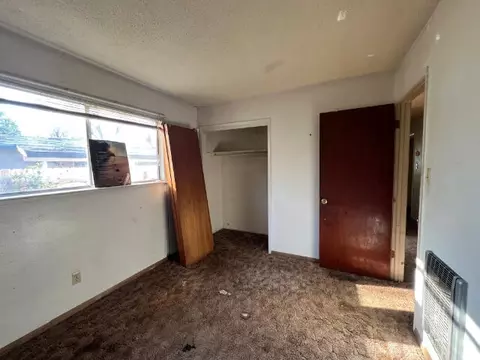 Bedroom - 805 Christine Ave, Redding, CA 96003 photo 2 of 3