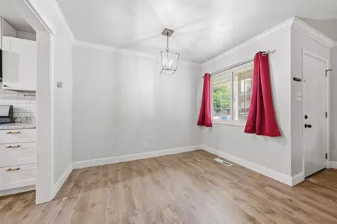 2425 Beverly Dr, Redding, CA 96002 photo 15