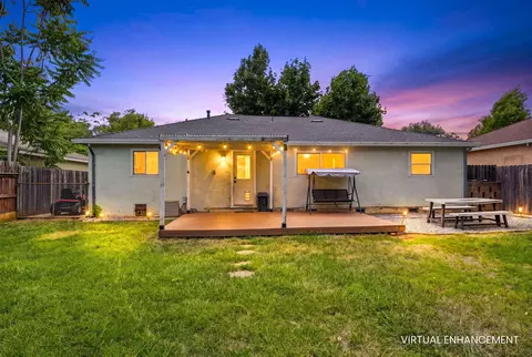 2425 Beverly Dr, Redding, CA 96002 photo 27