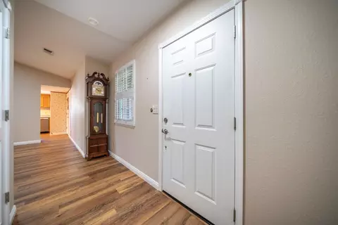 Entry Way - 1075 Goodview Way, Redding, CA 96003 photo 1 of 1