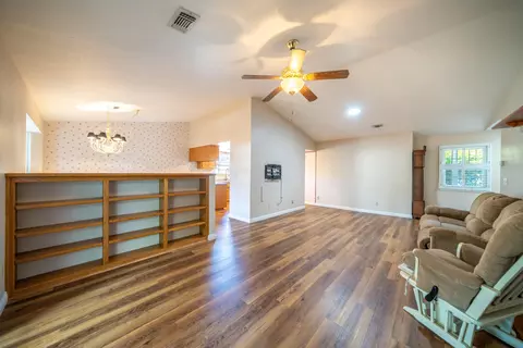 Living - 1075 Goodview Way, Redding, CA 96003 photo 3 of 3