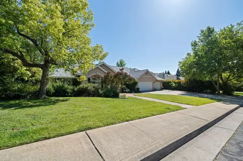 Exterior - 2945 Forest Hills Dr, Redding, CA 96002 photo 21 of 21