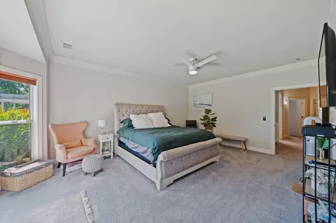 Bedroom - 2945 Forest Hills Dr, Redding, CA 96002 photo 2 of 8