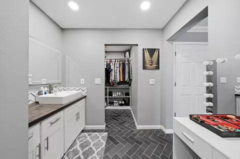 Other - 1070 Dara Ct, Redding, CA 96003 photo 6 of 8