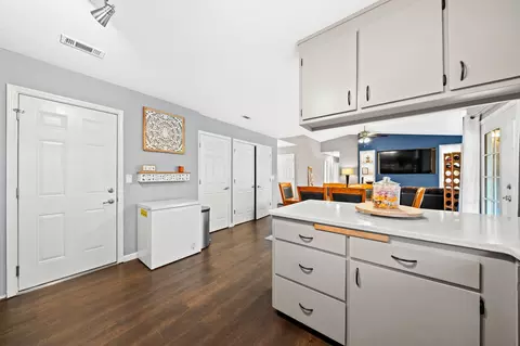 Other - 1070 Dara Ct, Redding, CA 96003 photo 3 of 8