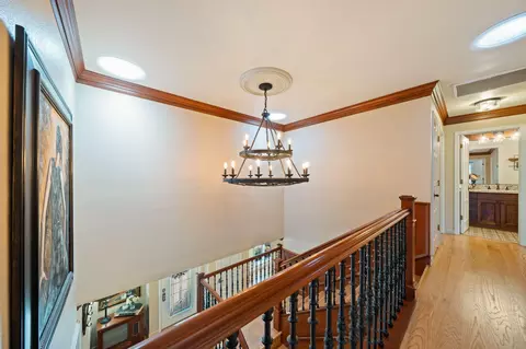 Entry Way - 2990 Forest Hills Dr, Redding, CA 96002 photo 6 of 10