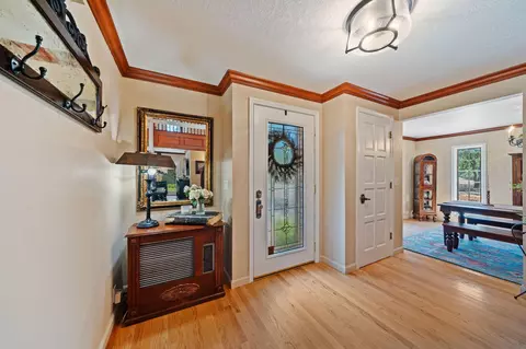 Entry Way - 2990 Forest Hills Dr, Redding, CA 96002 photo 2 of 10