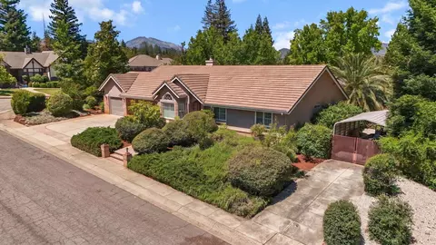 Other - 568 River Oaks Dr, Redding, CA 96001 photo 6 of 7