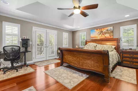 Bedroom - 568 River Oaks Dr, Redding, CA 96001 photo 7 of 10